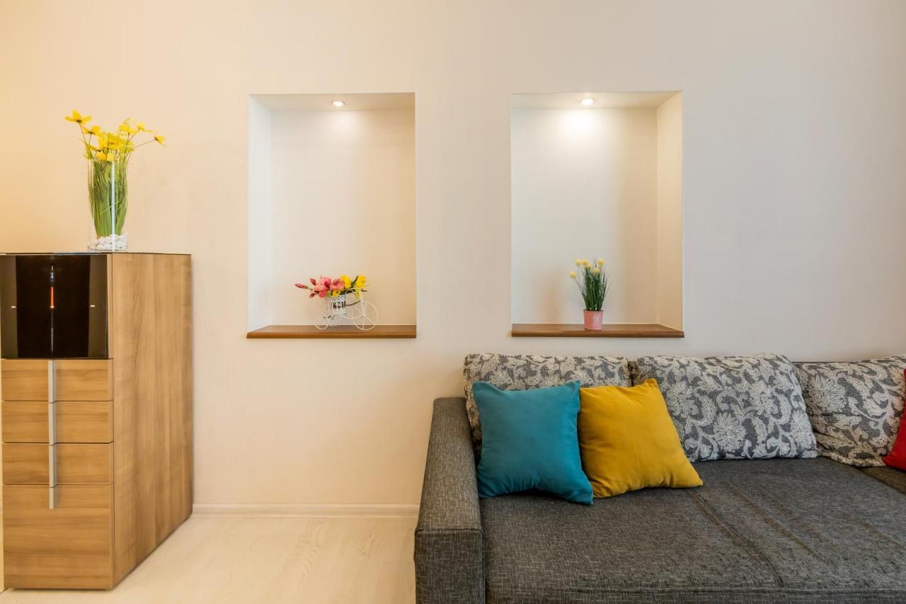 2К Квартира Між Майданом Та Софією Київською Apartment Ngoại thất bức ảnh