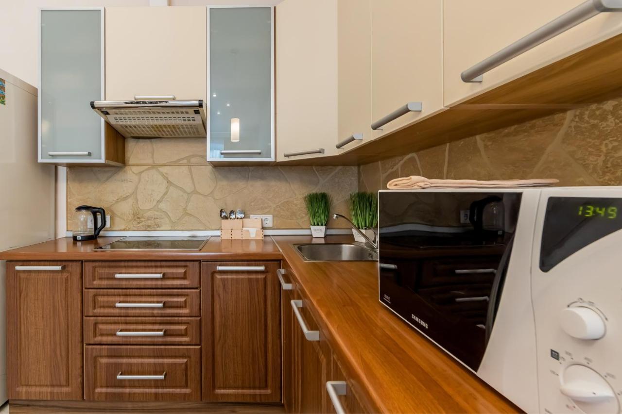 2К Квартира Між Майданом Та Софією Київською Apartment Ngoại thất bức ảnh