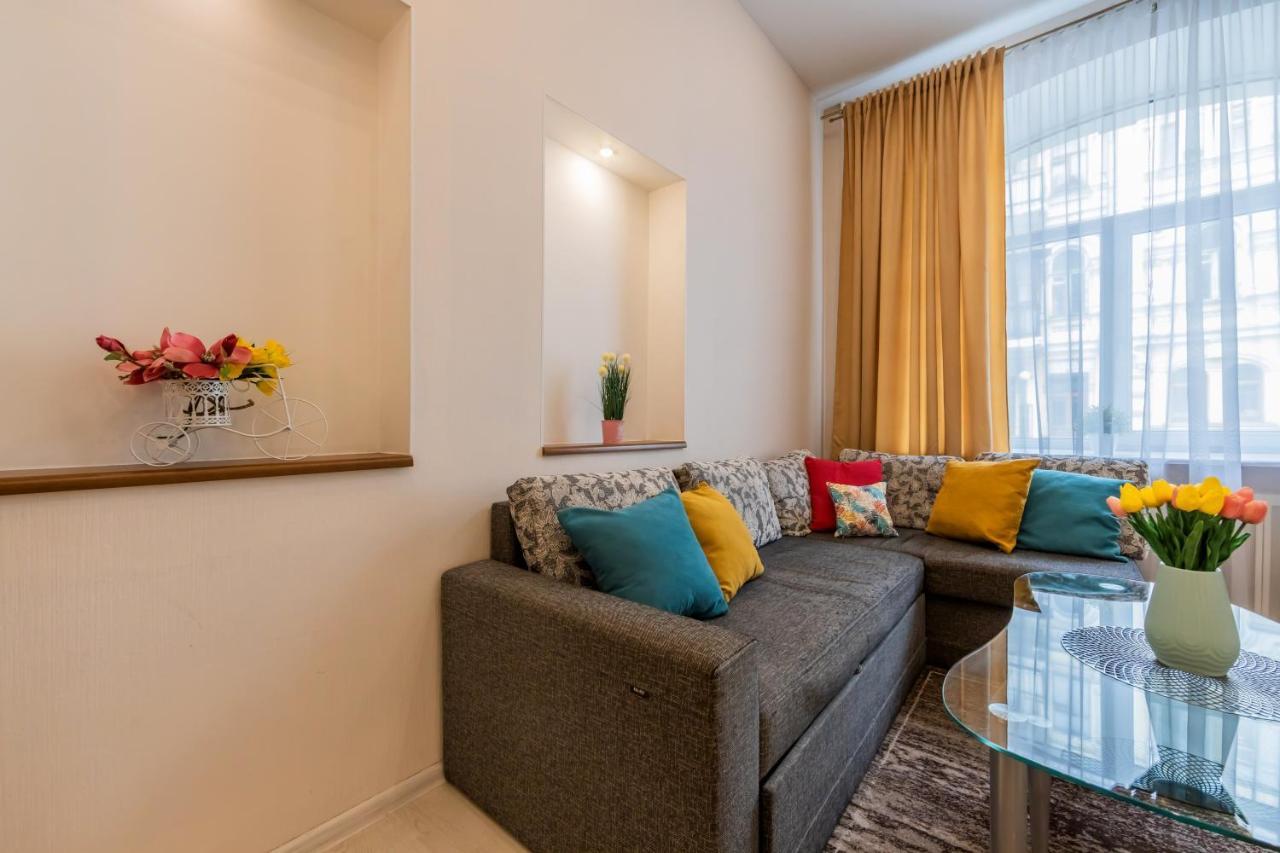 2К Квартира Між Майданом Та Софією Київською Apartment Ngoại thất bức ảnh